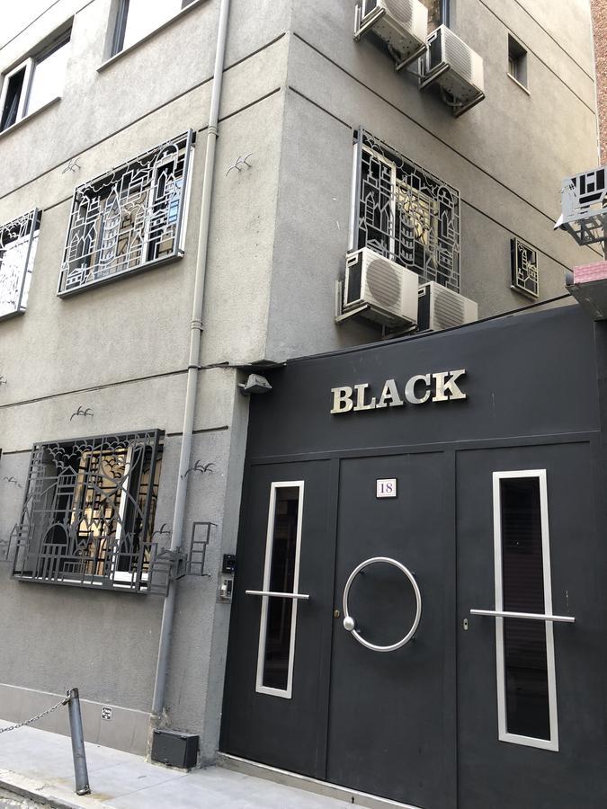 اسطنبول Black Suit المظهر الخارجي الصورة